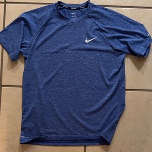 Nike Men's Heathered Blue Short Sleeve Tee